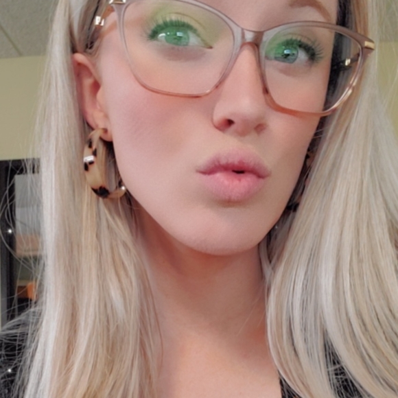 Jessica - Picture 4 of 7